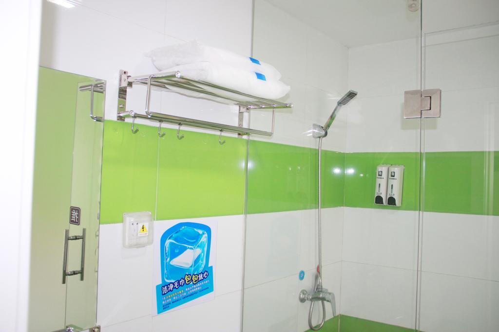 7Days Inn Xiamen Lotus Square Branch Jiangtou Bagian luar foto