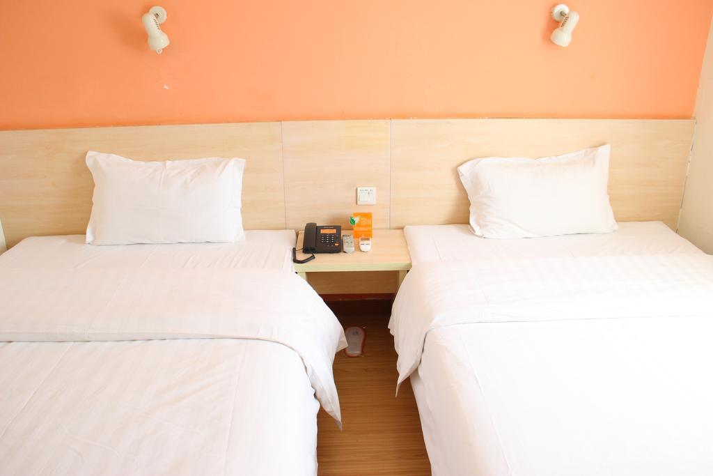 7Days Inn Xiamen Lotus Square Branch Jiangtou Bagian luar foto